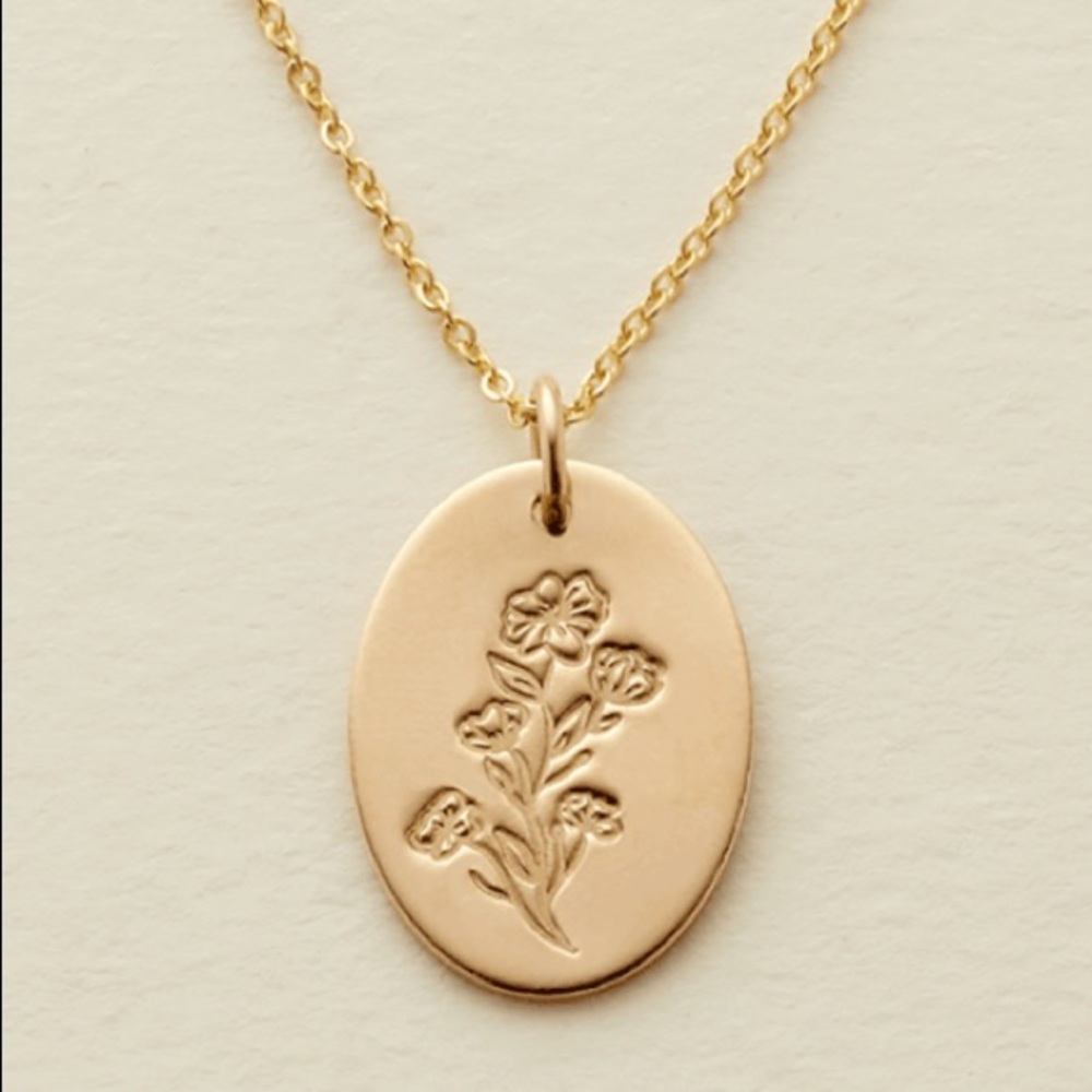 Dainty Floral Family Bohemian Charm Gift Necklace - Picture 12 of 16